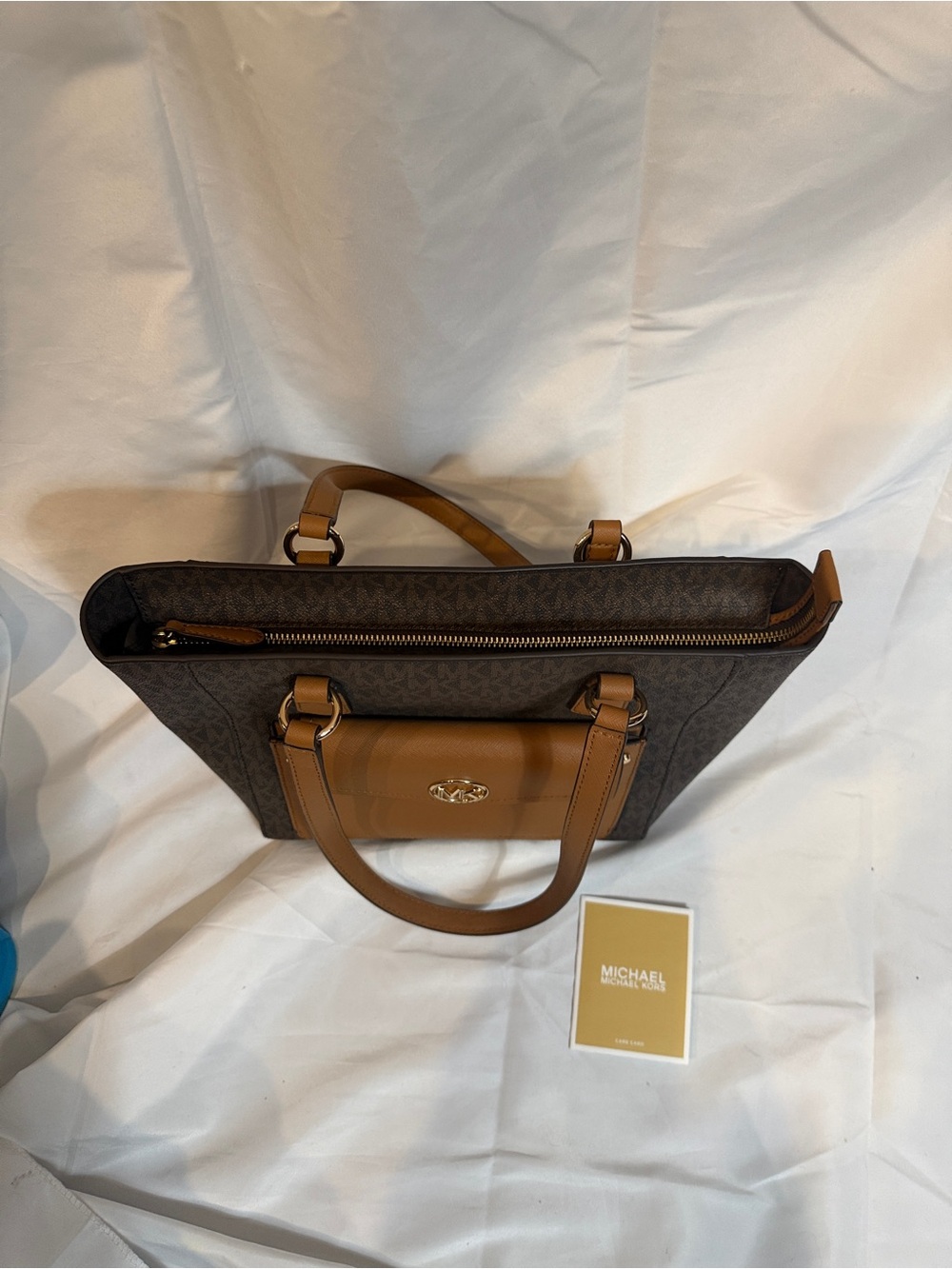 Michael Kors Joey Tote Logo Canvas Brown Monogram Tan Snap Front Pocket. New! - Picture 13 of 13
